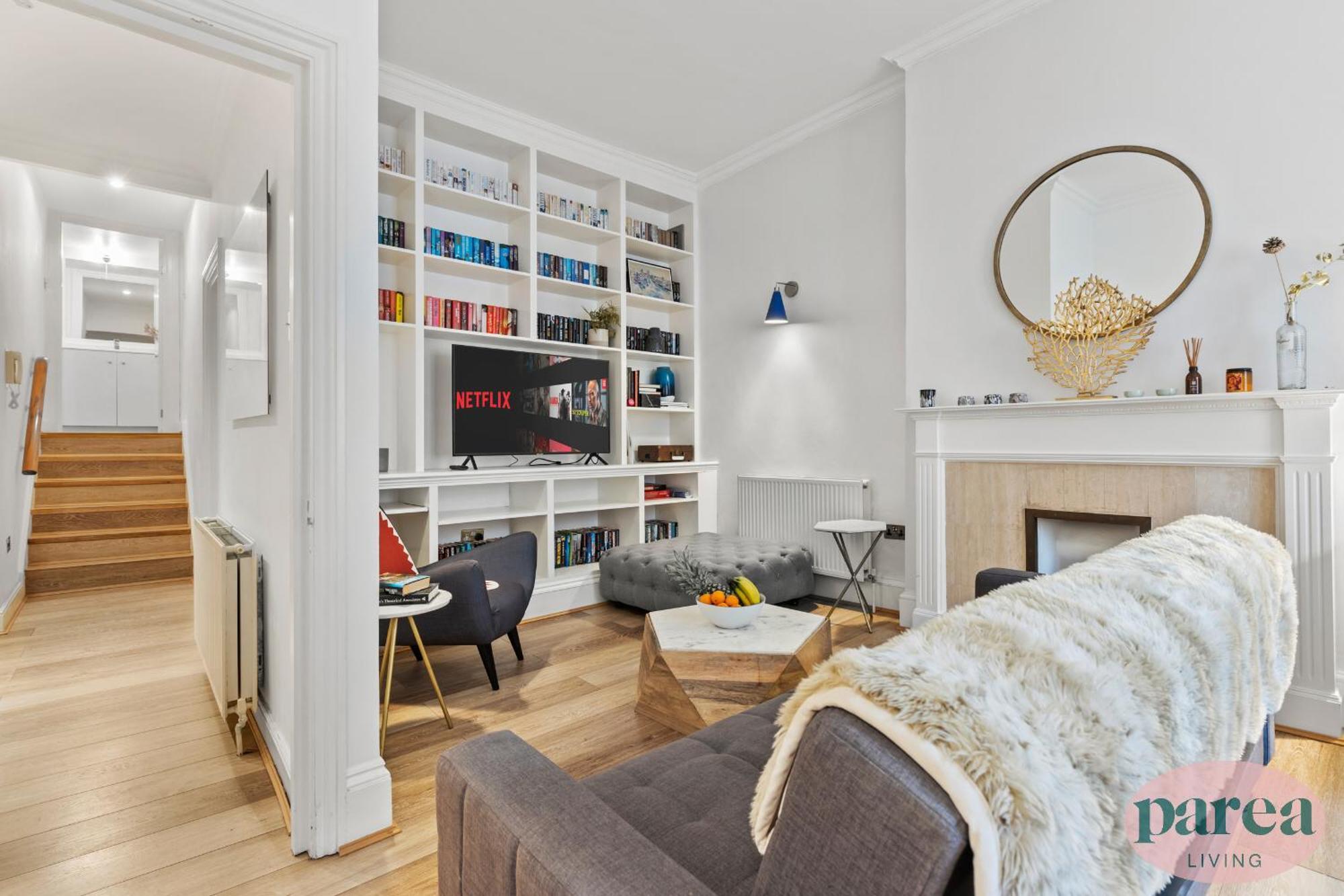 Parea Living - South Kensington, Elegant 1-Bedroom Flat, Wfh Desk London Bagian luar foto